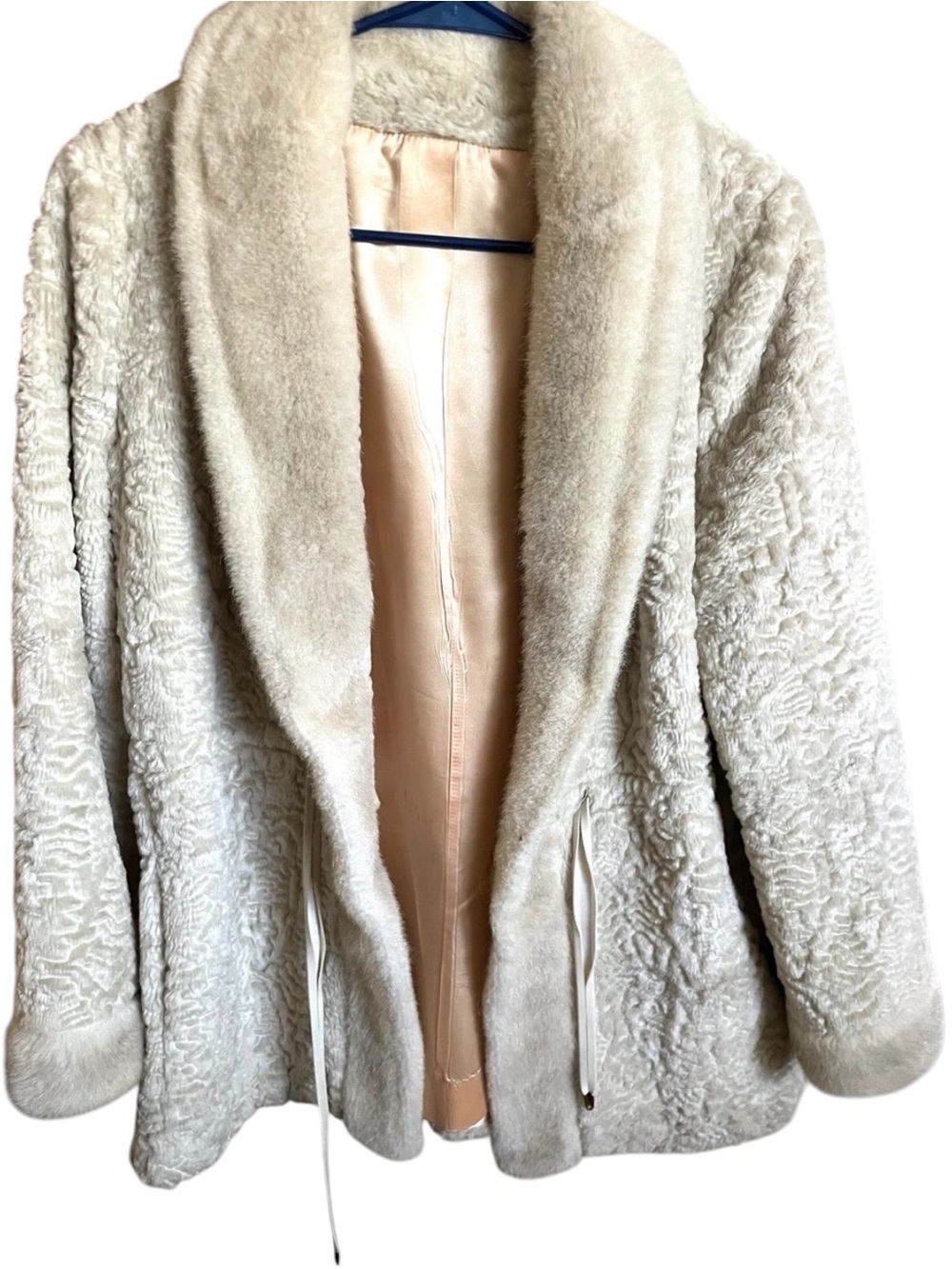 Vintage 60s Faux Fur Shawl Collar Coat Cream Waist Tie Satin Lining - Picture 4 of 15